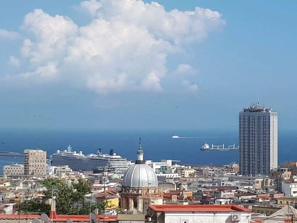 Il Volo Del Gabbiano Apartment เนเปิลส์ ภายนอก รูปภาพ