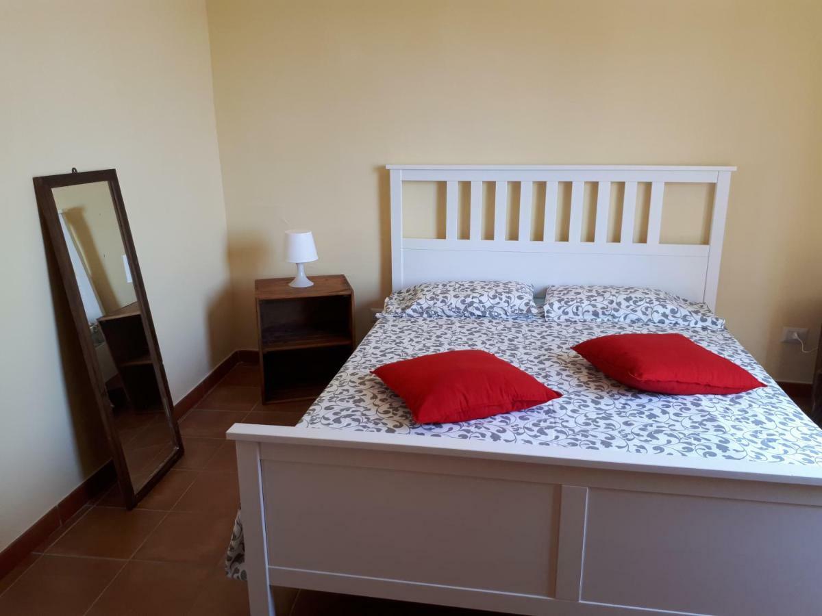 Il Volo Del Gabbiano Apartment เนเปิลส์ ภายนอก รูปภาพ