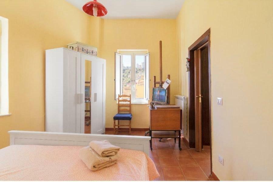 Il Volo Del Gabbiano Apartment เนเปิลส์ ภายนอก รูปภาพ